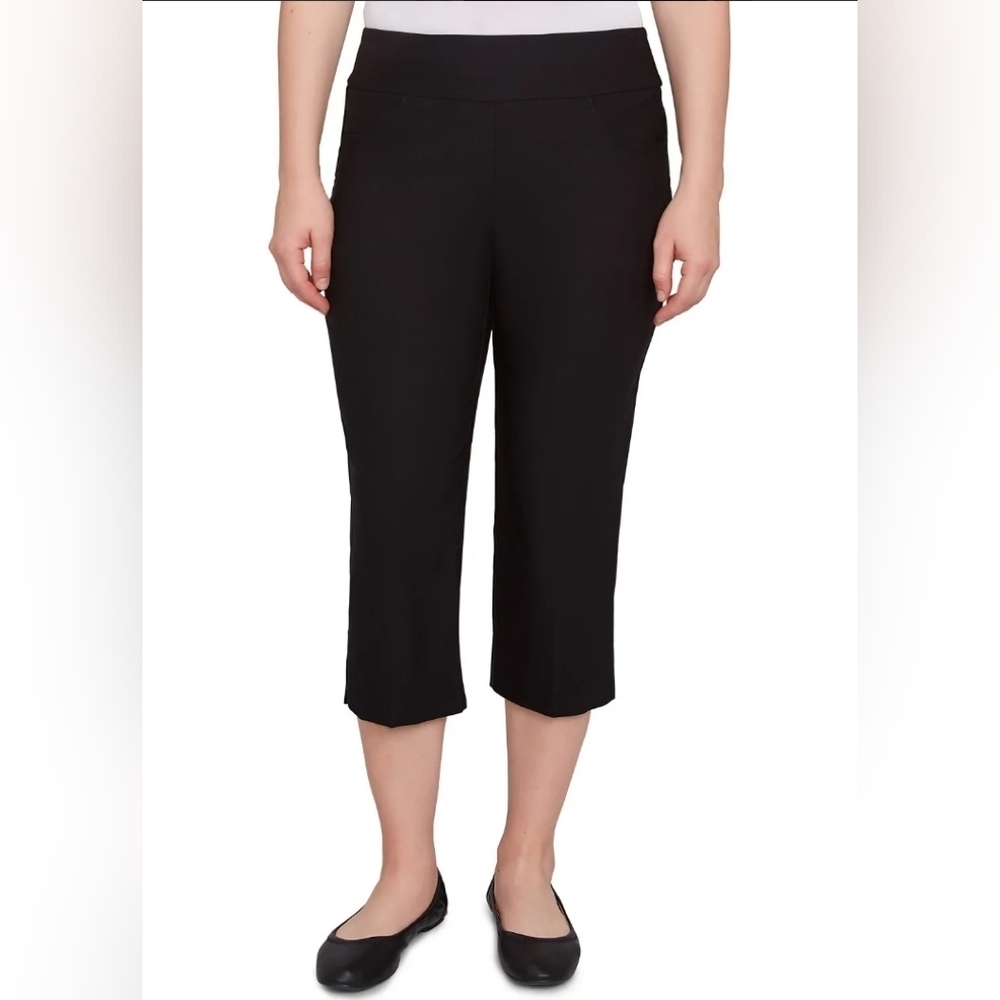 Women's Ruby Rd. Pull-On Silky Tech Capris, Black, Size 16,‎ Pre-Owned